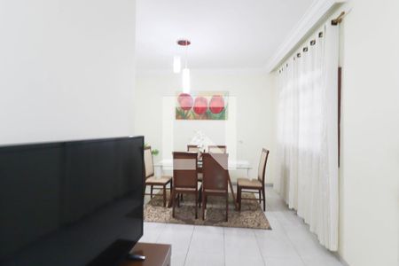 Sala de casa à venda com 3 quartos, 179m² em Jardim da Fonte, Jundiaí