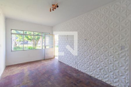 Sala de casa à venda com 3 quartos, 528m² em Niterói, Canoas