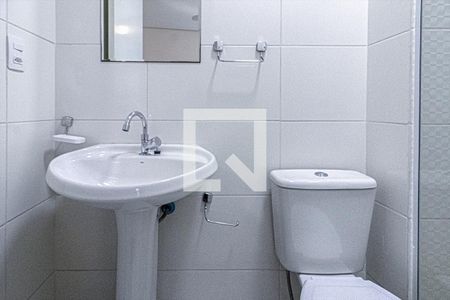 Banheiro Social de apartamento para alugar com 1 quarto, 17m² em Liberdade, São Paulo