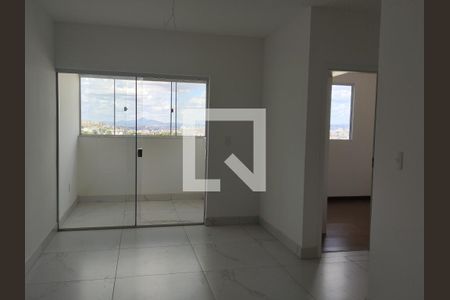 Sala de apartamento para alugar com 2 quartos, 65m² em Cabral, Contagem