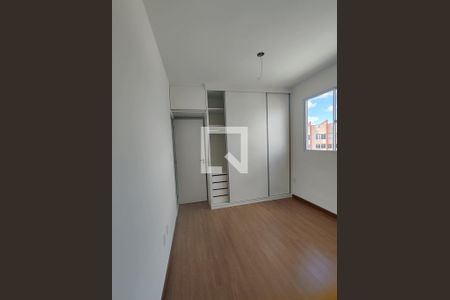 Quarto Suíte de apartamento para alugar com 2 quartos, 65m² em Cabral, Contagem