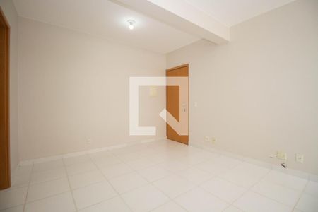 Sala de apartamento para alugar com 2 quartos, 58m² em Setor Industrial, Brasília