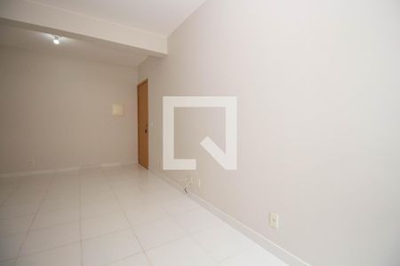 Sala de apartamento para alugar com 2 quartos, 58m² em Setor Industrial, Brasília