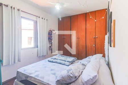 Quarto 1 de casa para alugar com 2 quartos, 86m² em Jardim Ester, São Paulo