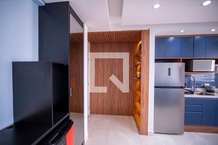 Hall de entrada de apartamento à venda com 2 quartos, 55m² em Alphaville Empresarial, Barueri