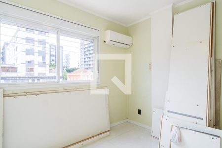 Quarto 2 de apartamento à venda com 2 quartos, 60m² em Farroupilha, Porto Alegre