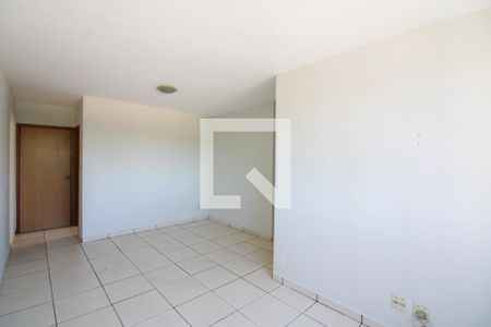 Sala de apartamento à venda com 3 quartos, 50m² em Planalto, Belo Horizonte