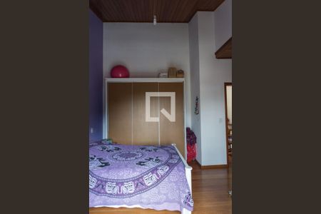 Foto 01 de casa à venda com 3 quartos, 240m² em Paraíso do Morumbi, São Paulo