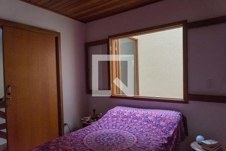 Foto 01 de casa à venda com 3 quartos, 240m² em Paraíso do Morumbi, São Paulo