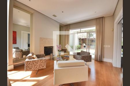 Casa à venda com 4 quartos, 500m² em Fazenda Morumbi, São Paulo