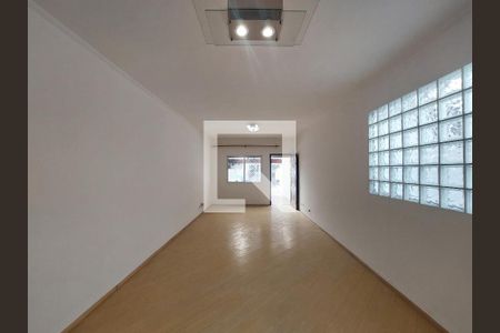 Sala de casa para alugar com 3 quartos, 141m² em Vila Sao Paulo, São Paulo