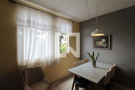 Sala de apartamento para alugar com 3 quartos, 65m² em Alípio de Melo, Belo Horizonte