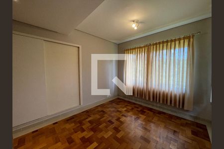 Sala de TV de casa de condomínio para alugar com 3 quartos, 300m² em Granja Viana Ii, Cotia