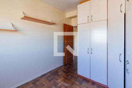 Quarto 1 de apartamento para alugar com 2 quartos, 59m² em Santo Antônio, Porto Alegre