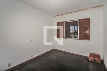 Quarto 1 de apartamento para alugar com 2 quartos, 130m² em Humaitá, Porto Alegre