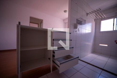 Armários cozinha de apartamento para alugar com 2 quartos, 55m² em Centro, Barueri