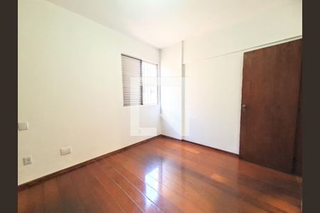 Apartamento à venda com 4 quartos, 142m² em Carmo, Belo Horizonte