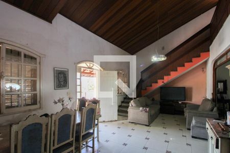 Sala de casa para alugar com 6 quartos, 530m² em Santa Amelia, Belo Horizonte