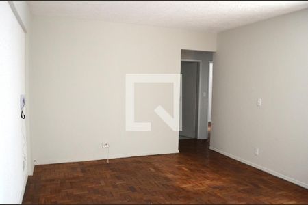 Sala de apartamento para alugar com 3 quartos, 90m² em Sagrada Família, Belo Horizonte