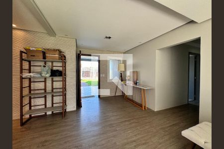 sala de casa para alugar com 3 quartos, 300m² em Scharlau, São Leopoldo