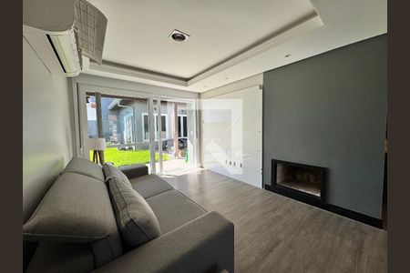 sala de casa para alugar com 3 quartos, 300m² em Scharlau, São Leopoldo