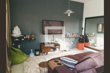 Casa à venda com 2 quartos, 206m² em Campo Belo, São Paulo