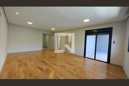 Casa à venda com 4 quartos, 350m² em Alphaville, Santana de Parnaíba