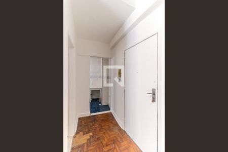 Corredor de Entrada de apartamento para alugar com 1 quarto, 50m² em Centro Histórico de São Paulo, São Paulo