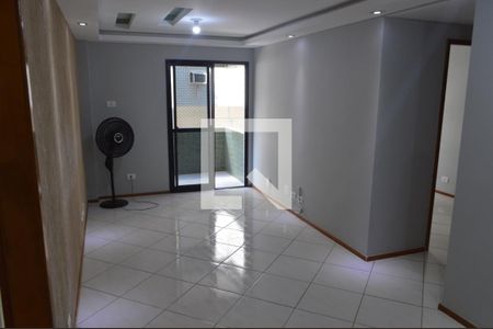 Sala de apartamento para alugar com 2 quartos, 66m² em Pechincha, Rio de Janeiro