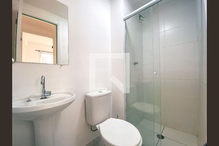 Banheiro de apartamento para alugar com 2 quartos, 30m² em Jardim Celeste, São Paulo