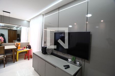 Sala de apartamento para alugar com 3 quartos, 163m² em Santa Mônica, Uberlândia