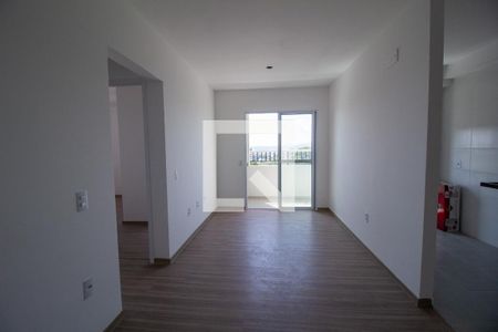 Sala de apartamento para alugar com 2 quartos, 64m² em Jardim Sao Carlos, Sorocaba