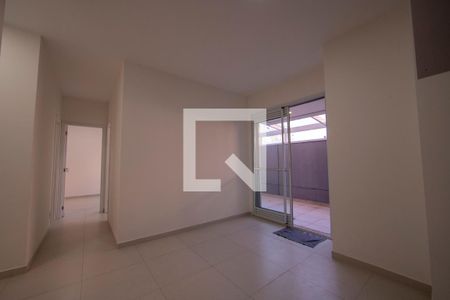 Sala_Cozinha_Conjugada de apartamento para alugar com 2 quartos, 60m² em Jardim Tupanci, Barueri