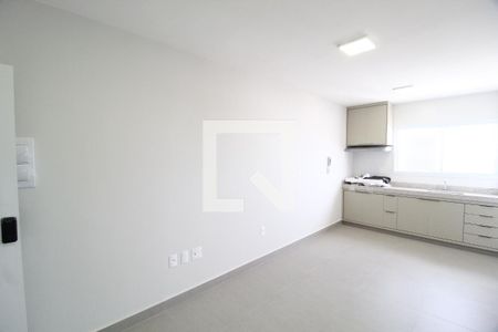 Sala de apartamento para alugar com 2 quartos, 57m² em Santa Mônica, Uberlândia