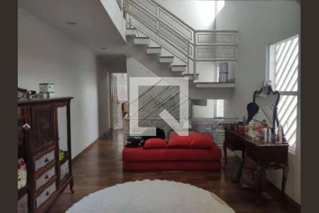 Casa à venda com 3 quartos, 233m² em Vila Santa Isabel, São Paulo