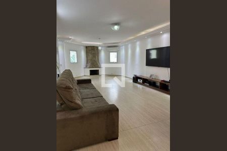 Casa à venda com 4 quartos, 308m² em Residencial Tres (Alphaville), Santana de Parnaíba