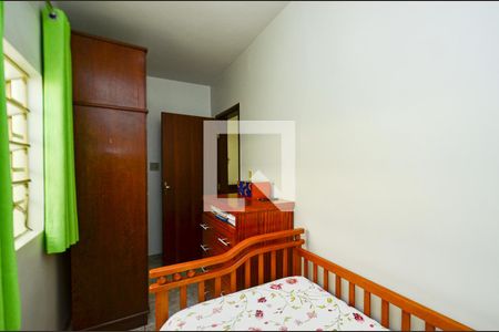 Quarto1 de casa à venda com 3 quartos, 257m² em Concórdia, Belo Horizonte