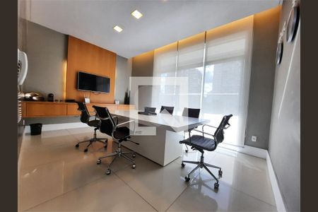 Apartamento à venda com 2 quartos, 105m² em Jardim Prainha, São Paulo