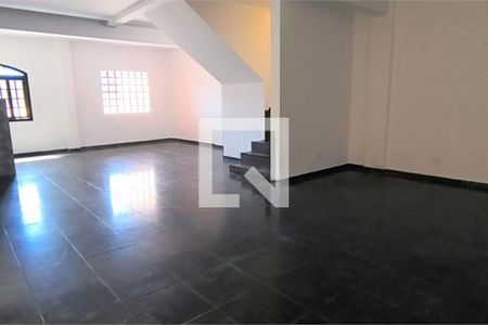 Casa à venda com 3 quartos, 202m² em Jardim Ivana, São Paulo