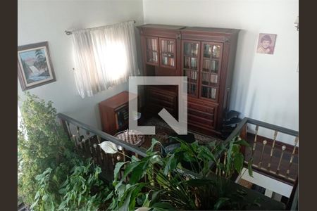 Casa à venda com 3 quartos, 400m² em Alphaville, Santana de Parnaíba