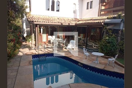 Casa à venda com 3 quartos, 400m² em Alphaville, Santana de Parnaíba