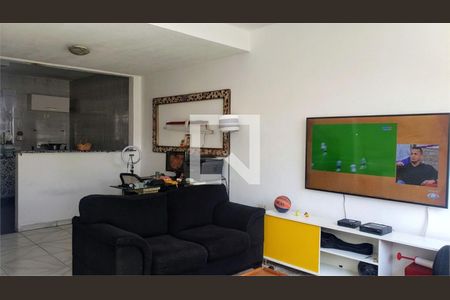 Casa à venda com 3 quartos, 100m² em Jardim Prudência, São Paulo