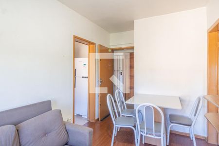 Sala de apartamento para alugar com 1 quarto, 36m² em Vila Nova, Porto Alegre