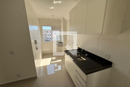 Cozinha - Lavanderia de apartamento para alugar com 2 quartos, 46m² em Jardim Heitor Rigon, Ribeirão Preto