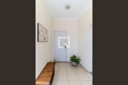 Entrada  de apartamento à venda com 2 quartos, 72m² em Santa Cecilia, São Paulo