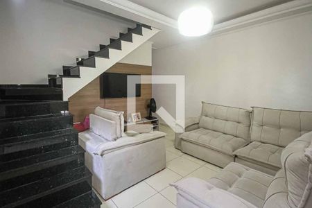 Sala de casa à venda com 3 quartos, 100m² em Capão do Embira, São Paulo