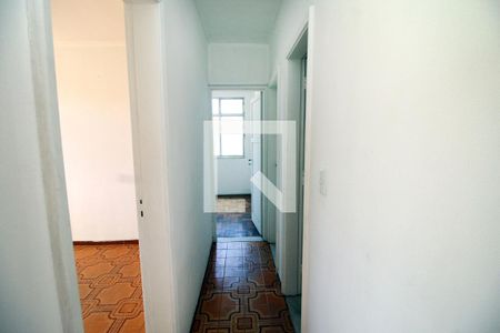 Sala - Corredor de apartamento à venda com 3 quartos, 50m² em Olaria, Rio de Janeiro