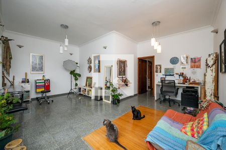 Sala de casa à venda com 5 quartos, 500m² em Cidade Vargas, São Paulo
