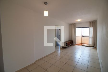 Sala de apartamento para alugar com 2 quartos, 70m² em Nova Piraju, São Paulo