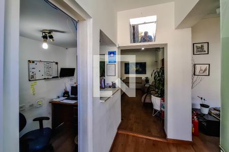 Corredor da Sala de casa para alugar com 8 quartos, 247m² em Vila Mariana, São Paulo